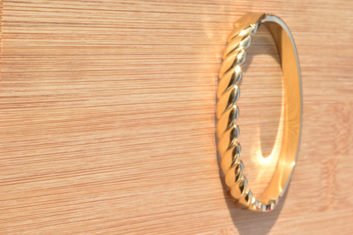 Smooth Angle Bangle