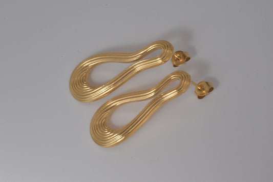 Sweet 8 Shaped Earrings