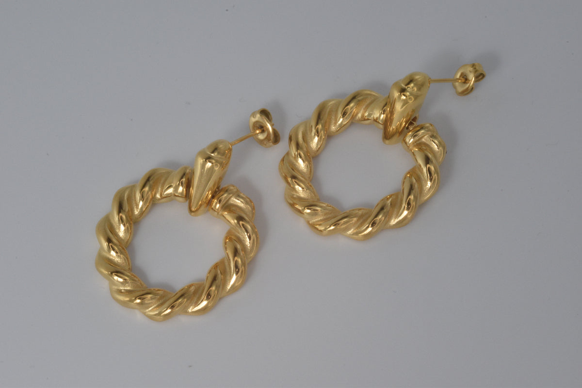 Gold Twisted Rope Circle Drop Earrings