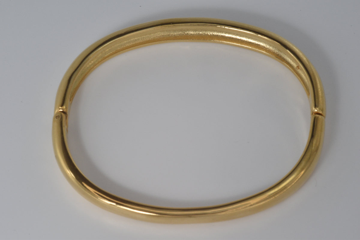 Smooth Flow Bangle