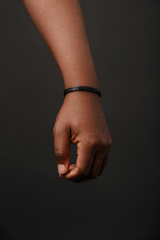 Savedrines Legacy Black Bracelet